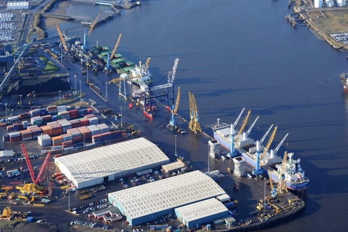 Компания Certas Energy запускает новый морской терминал дизтоплива в порту Тайн