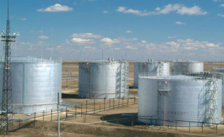 Нефтехранилище в Тунисе Нефтехранилище в Тунисе