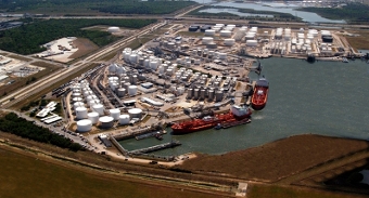 Нефтяной терминал в Хьюстоне начинает коммерческие операции