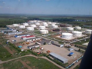 Японское нефтехранилище Японское нефтехранилище
