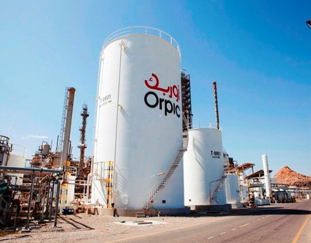 Нефтяные резервуары Нефтяные резервуары
