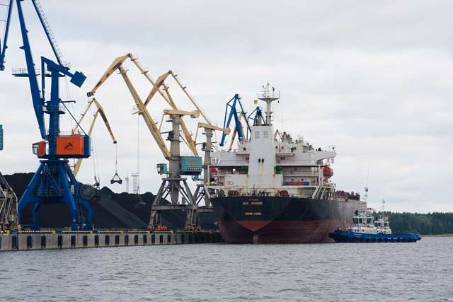 Порт в Балтийском море Порт в Балтийском море