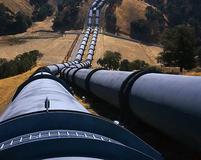 Трубопровод для нефтепродуктов Трубопровод для нефтепродуктов