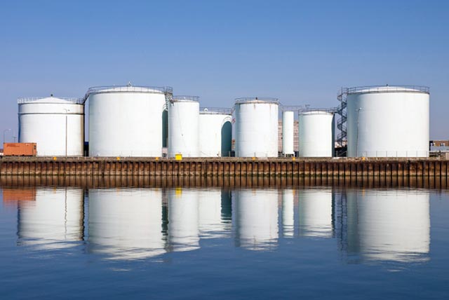 Резервуары для сырой нефти Резервуары для сырой нефти