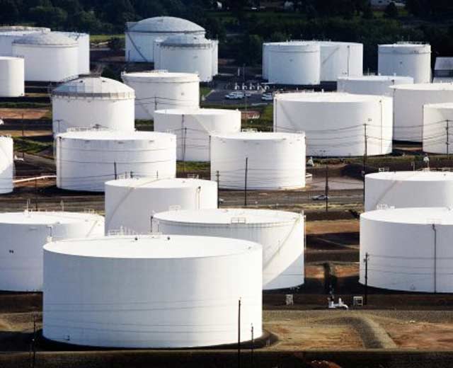 Резервуарный парк нефтепродуктов в Индии Резервуарный парк нефтепродуктов в Индии