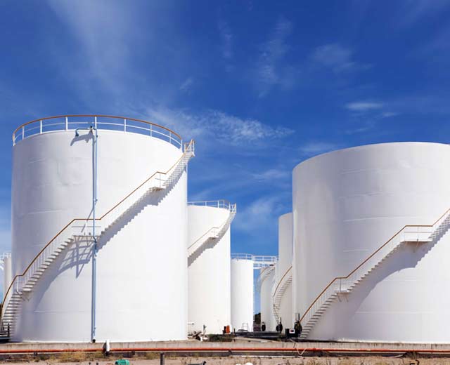 Cтальные вертикальные резервуары для нефти