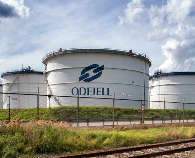 Резервуары для нефти и нефтепродуктов Резервуары для нефти и нефтепродуктов