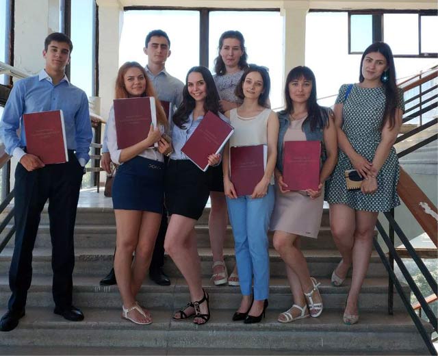 Выпускники СГУ Выпускники СГУ