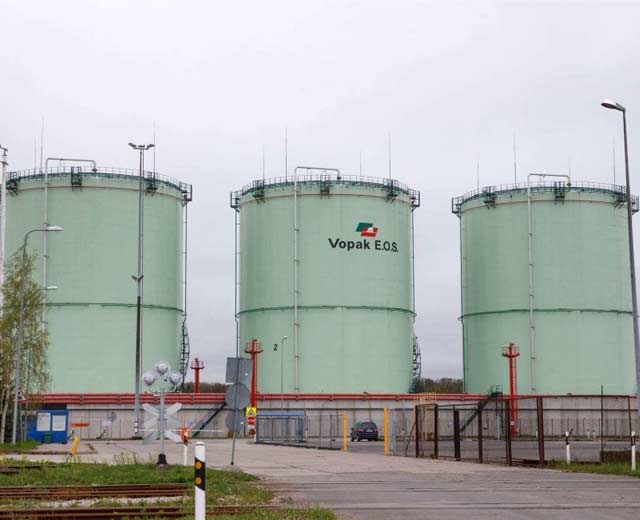 Резервуары для хранения нефтепродуктов Резервуары для хранения нефтепродуктов