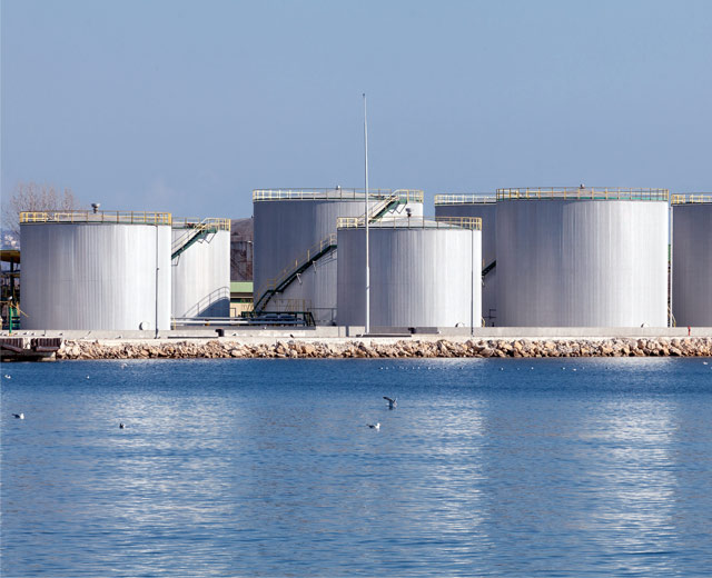 Резервуары для хранения нефти и нефтепродуктов