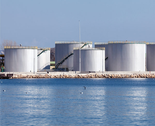 Резервуары для хранения нефти и нефтепродуктов Резервуары для хранения нефти и нефтепродуктов